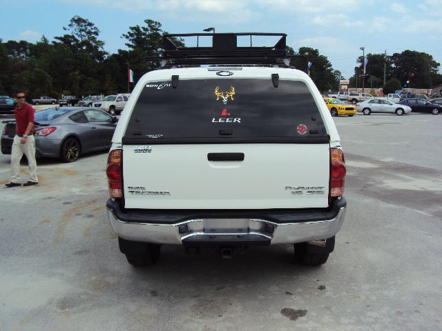 Toyota Tacoma 2006 photo 2