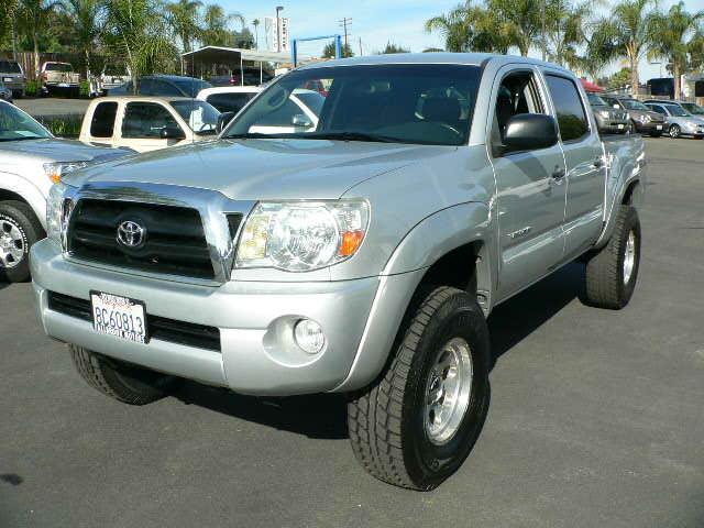 Toyota Tacoma C300 Sport Sedan 4D Pickup