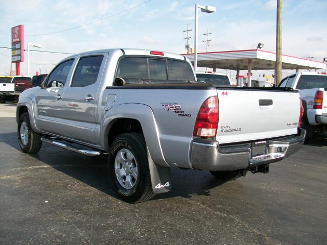 Toyota Tacoma 2006 photo 3