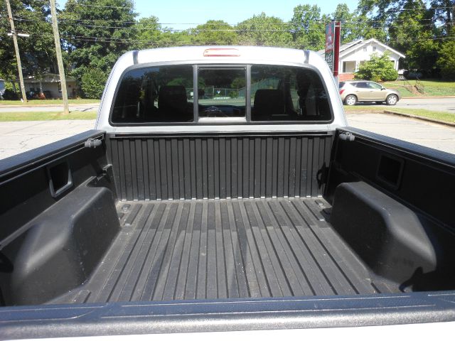 Toyota Tacoma 2006 photo 25