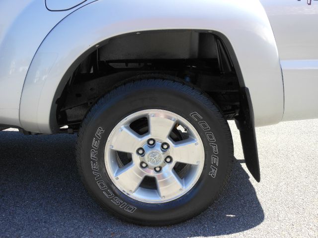 Toyota Tacoma 2006 photo 28