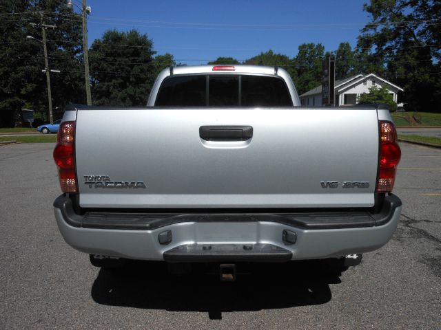 Toyota Tacoma 2006 photo 31