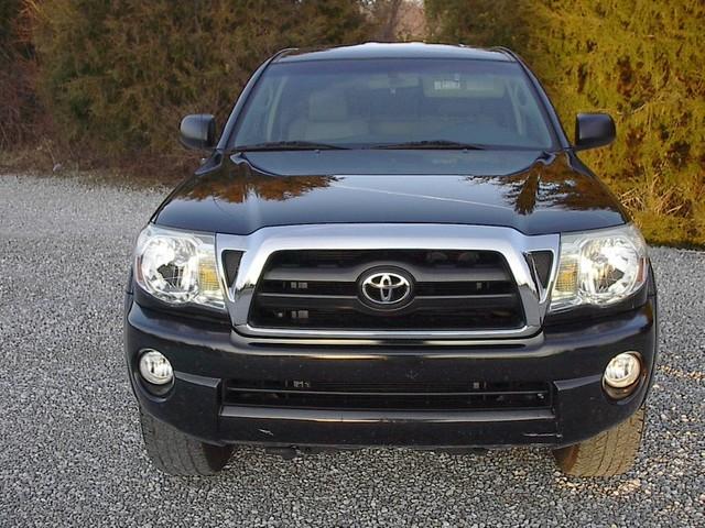 Toyota Tacoma 2006 photo 2