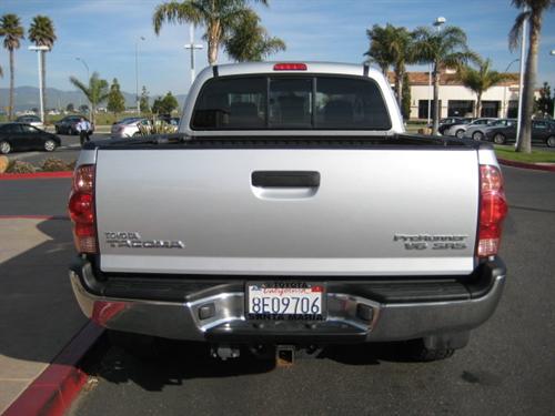Toyota Tacoma 2006 photo 2