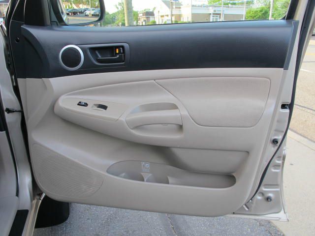 Toyota Tacoma 2006 photo 8