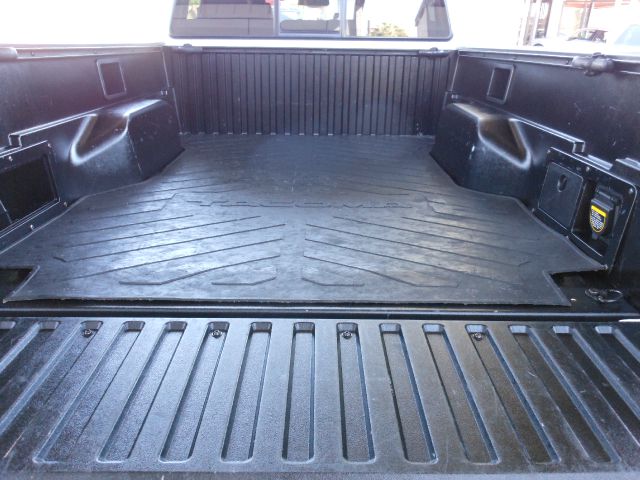 Toyota Tacoma Regular CAB WORK Truck4x4 Pickup Truck