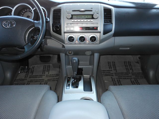 Toyota Tacoma 2006 photo 12