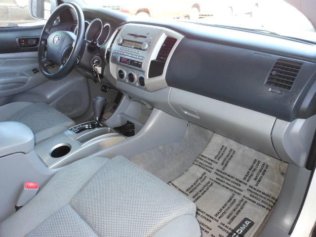 Toyota Tacoma 2006 photo 9