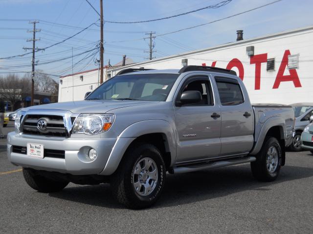 Toyota Tacoma LT 4x4 Extended Cab Pickup