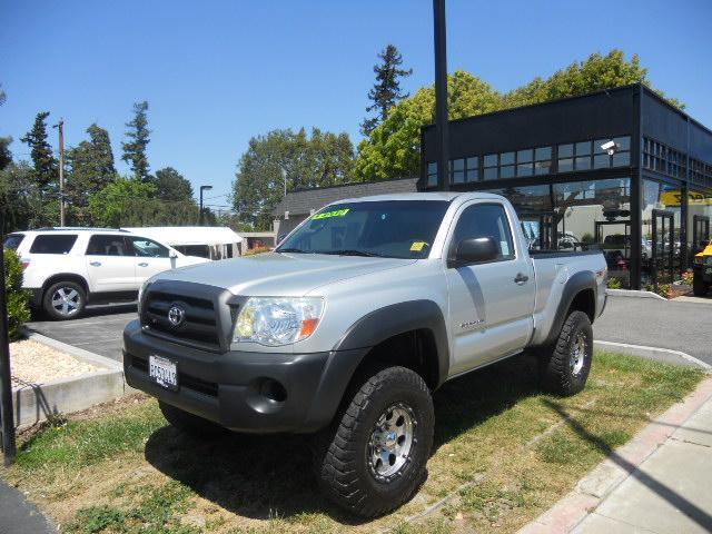 Toyota Tacoma XLT 2WD Pickup