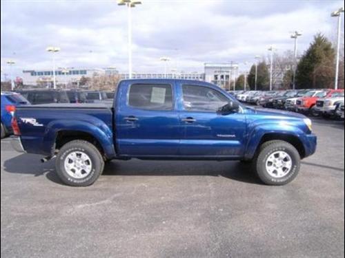Toyota Tacoma 2006 photo 2