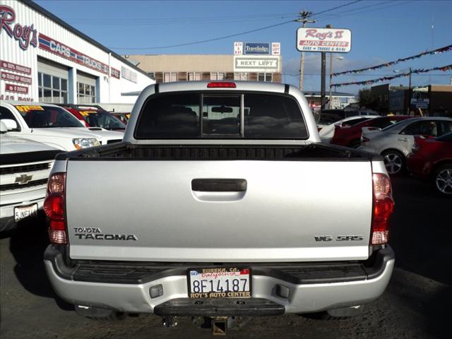 Toyota Tacoma 4dr Sdn GS Pickup