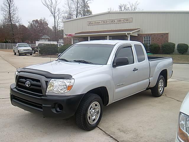 Toyota Tacoma Base Pickup