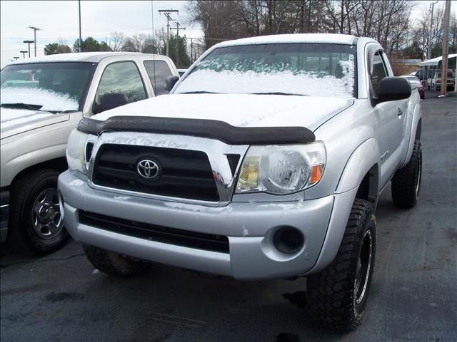 Toyota Tacoma Base Pickup