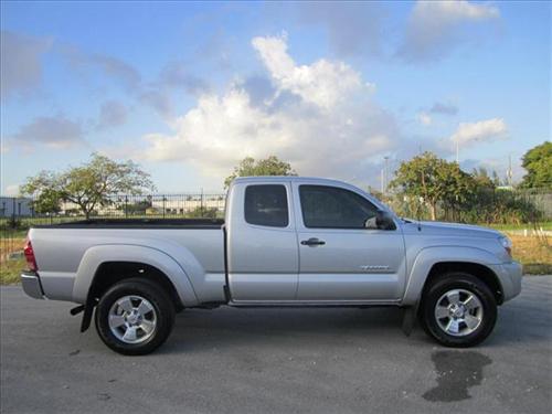 Toyota Tacoma XLT 2WD Other