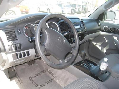Toyota Tacoma 2008 photo 2