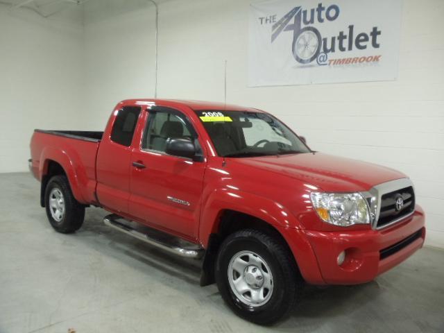 Toyota Tacoma Base Pickup