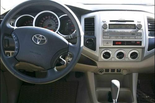 Toyota Tacoma 2009 photo 2