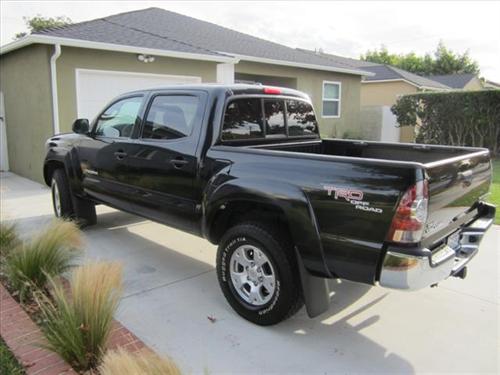 Toyota Tacoma 2009 photo 2