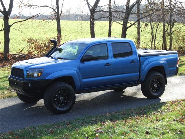 Toyota Tacoma 2009 photo 2