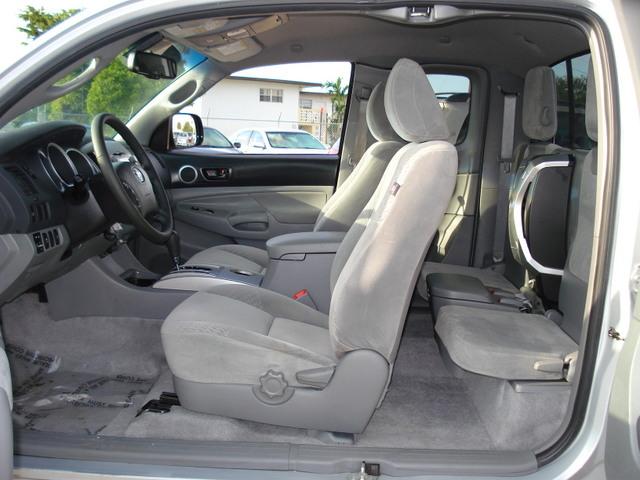 Toyota Tacoma 2009 photo 2