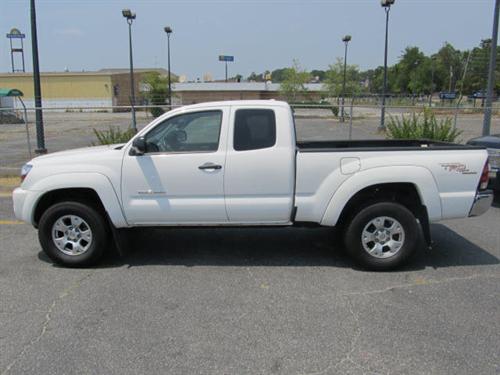 Toyota Tacoma 2009 photo 2