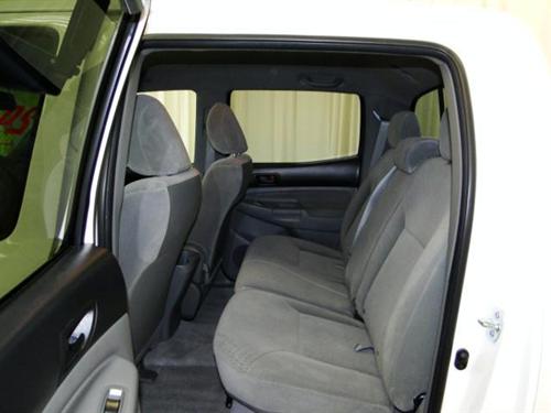 Toyota Tacoma 2009 photo 2