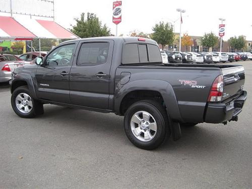 Toyota Tacoma 2009 photo 2