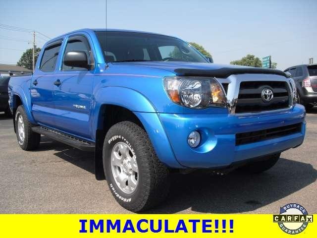Toyota Tacoma XLT 2WD Pickup