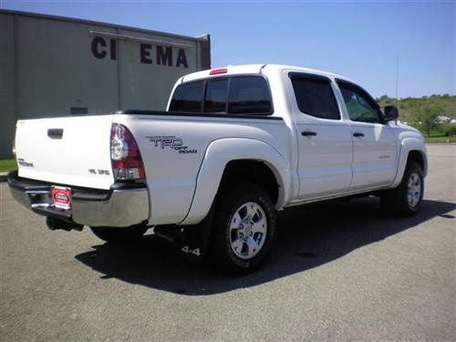 Toyota Tacoma 2009 photo 2