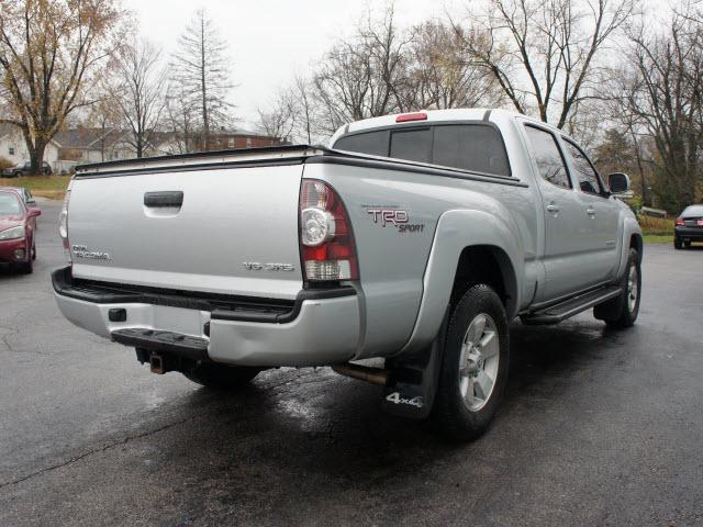 Toyota Tacoma 2009 photo 2