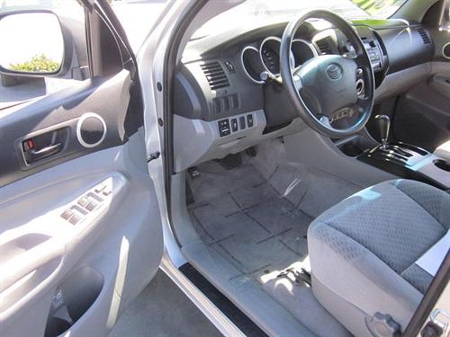 Toyota Tacoma 2009 photo 2