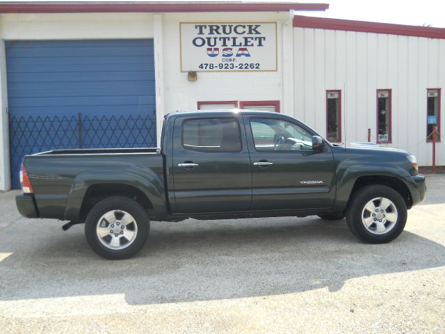 Toyota Tacoma 2010 photo 42