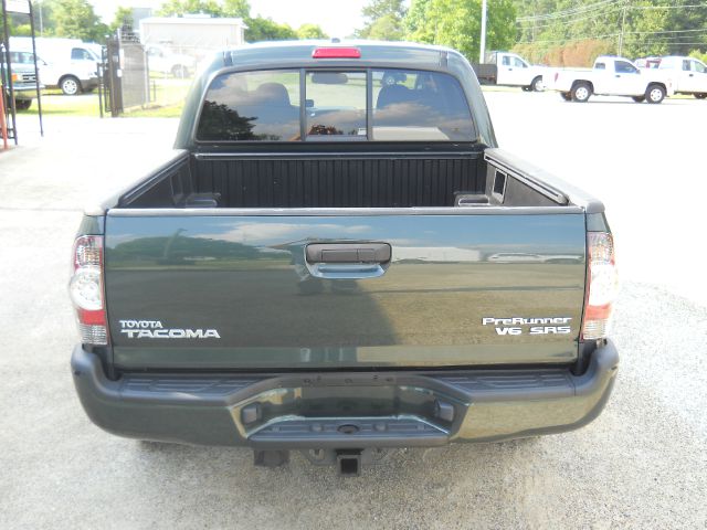 Toyota Tacoma 2010 photo 8