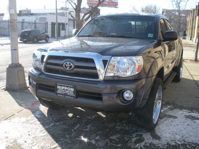 Toyota Tacoma 2010 photo 3