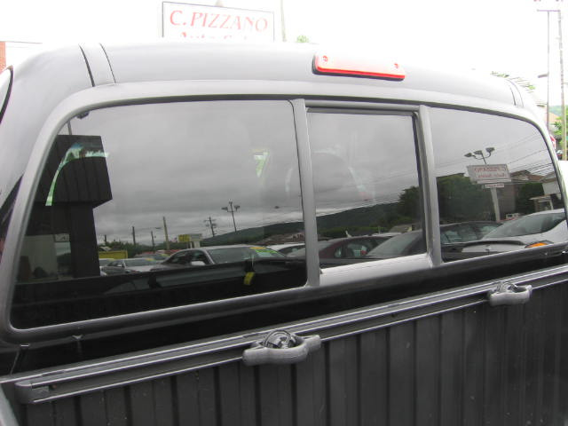 Toyota Tacoma 2011 photo 16