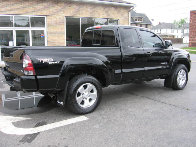 Toyota Tacoma 2011 photo 5
