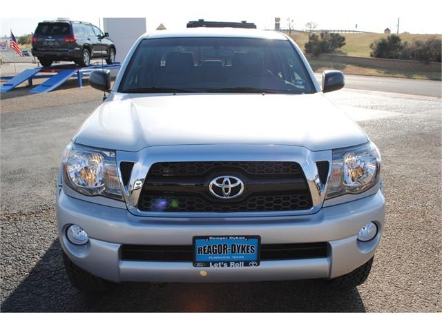 Toyota Tacoma 2011 photo 4