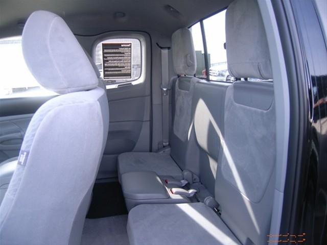 Toyota Tacoma 2011 photo 3