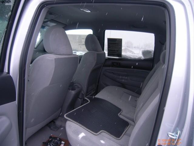 Toyota Tacoma 2011 photo 4