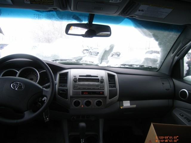 Toyota Tacoma 2011 photo 5