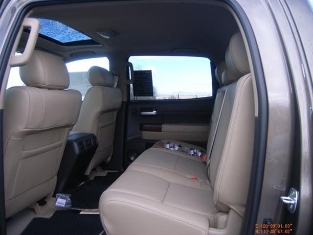 Toyota Tacoma 2011 photo 3