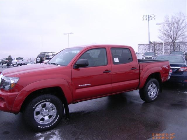 Toyota Tacoma 2011 photo 1