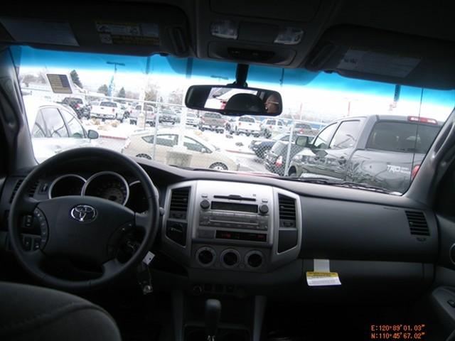 Toyota Tacoma 2011 photo 5