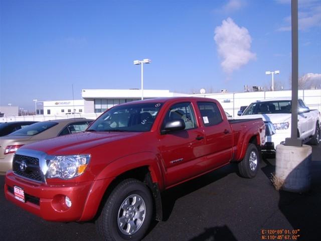 Toyota Tacoma 2011 photo 1
