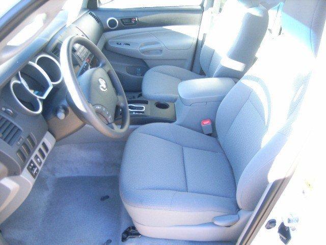 Toyota Tacoma 2011 photo 4