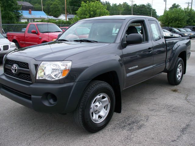 Toyota Tacoma 2011 photo 1
