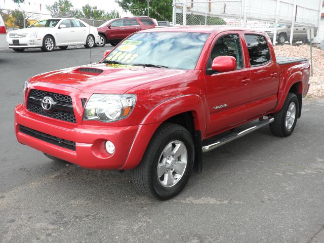 Toyota Tacoma 2011 photo 2