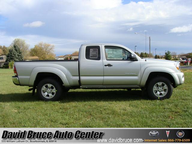 Toyota Tacoma 2011 photo 3