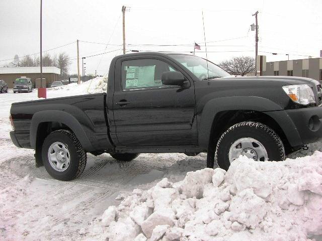Toyota Tacoma 2011 photo 2